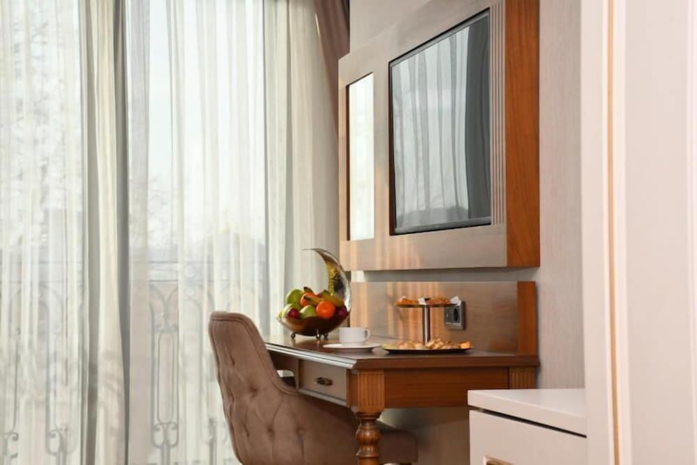 Bvs Bosphorus Hotel Pera 9/64