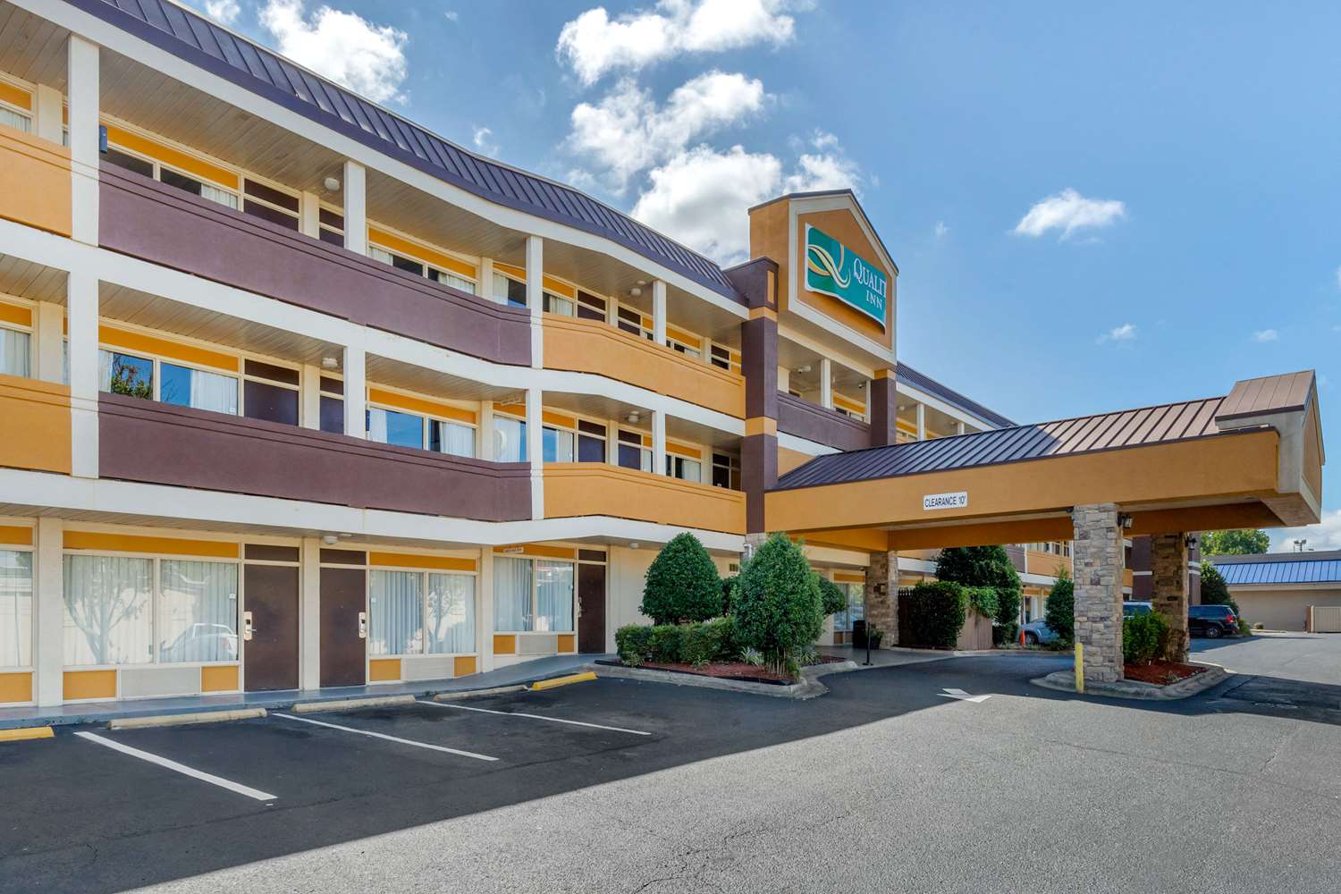Motel6 Charlotte, NC – Airport South 13/15