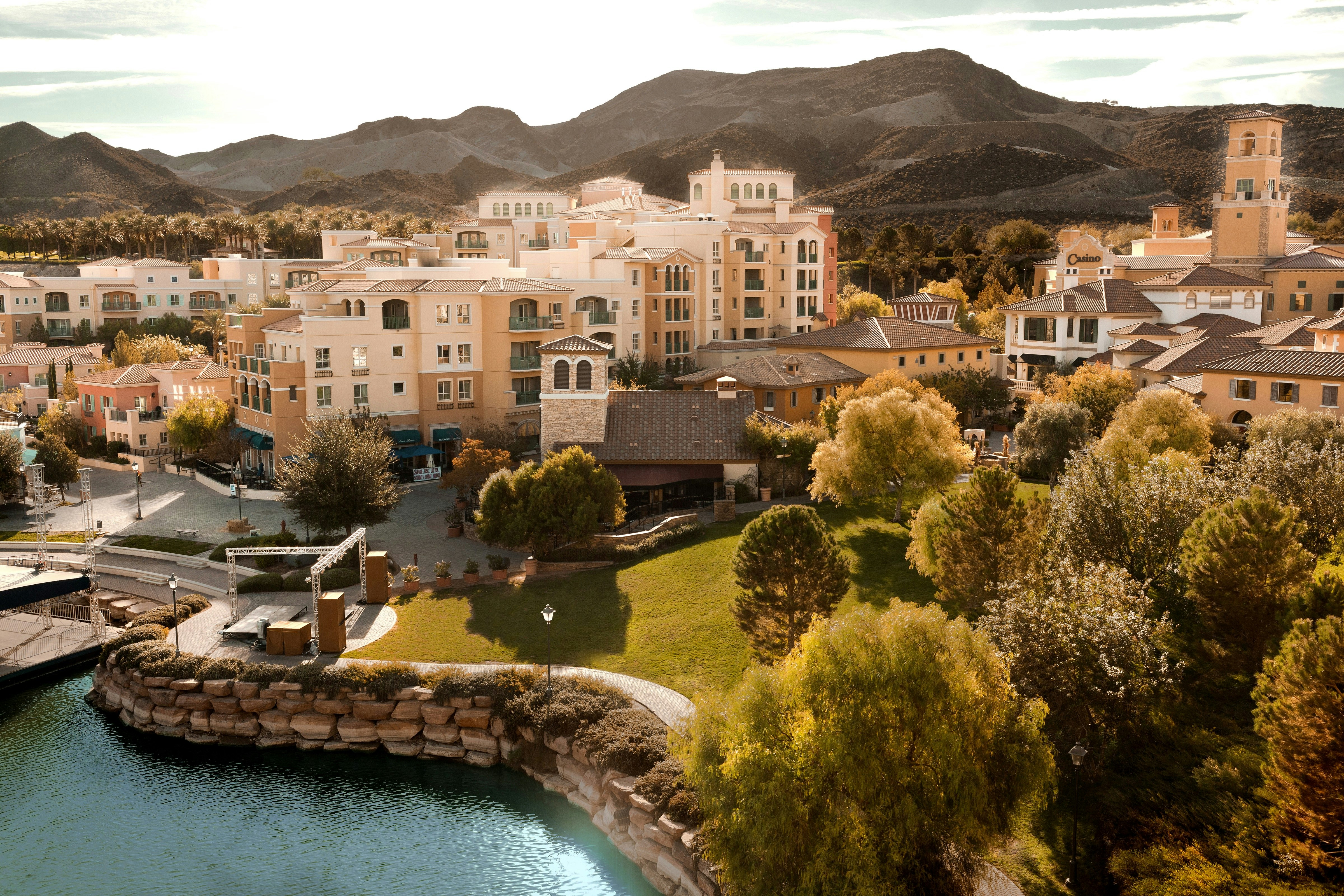 Hilton Lake Las Vegas Resort and Spa 83/83