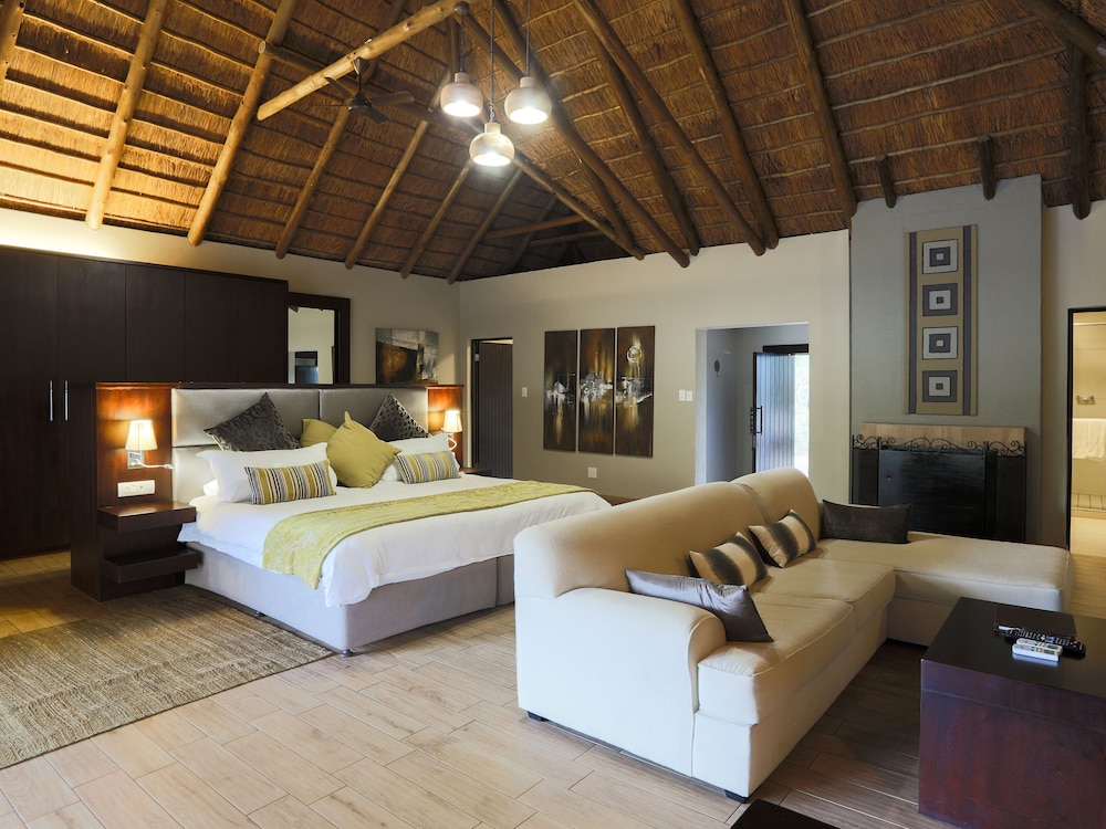 Ivory Tree Game Lodge 13/69