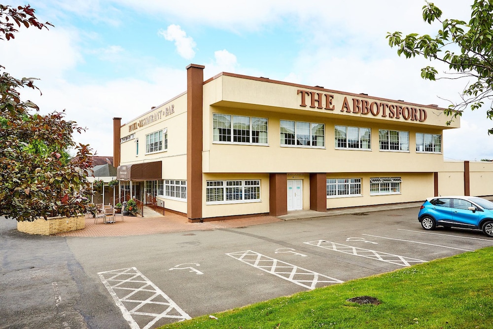 Abbotsford Hotel 21/26