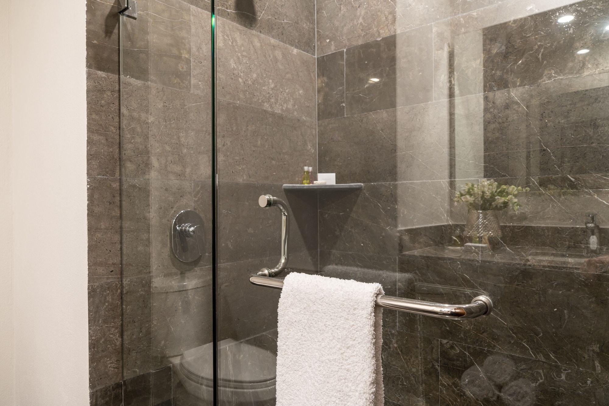 غرفة سوبيريور بسرير مزدوج، Gumont Guadalajara Lopez Mateos - Minerva Hotel 7/10