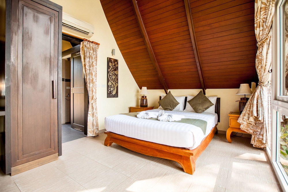 SUPERIOR, DOUBLE BED