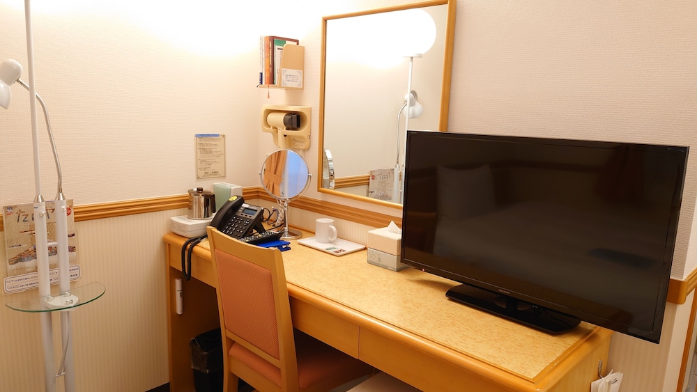 Toyoko Inn Niigata Ekimae 50/58