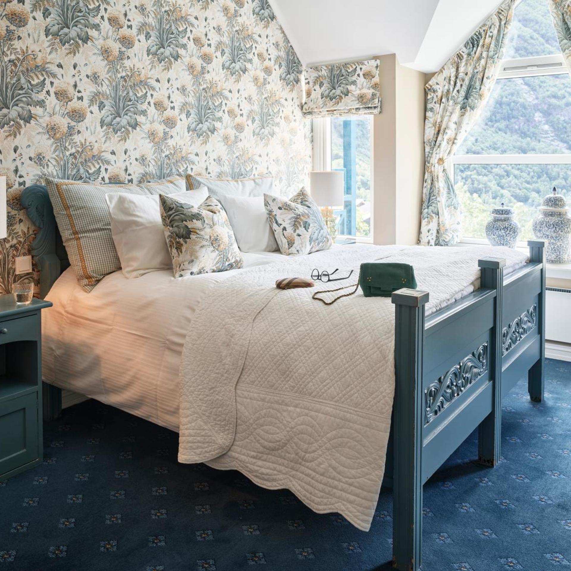 Suite, Sea View