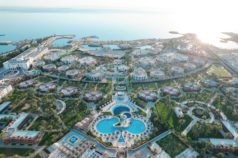 Calimera Blend Paradise Resort in HURGHADA