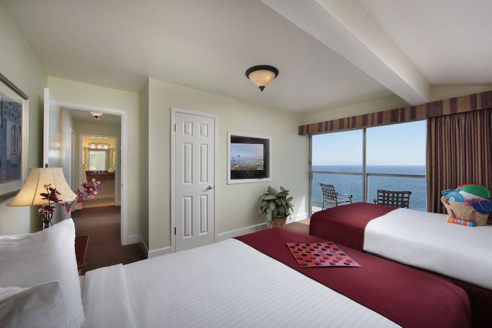 Pacific Point Resort 10/33
