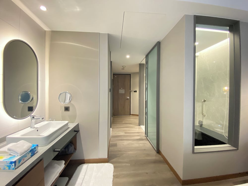 غرفة تنفيذية بسريرين منفصلين بإطلالة على البحيرة، Wyndham Sun Moon Lake 4/4