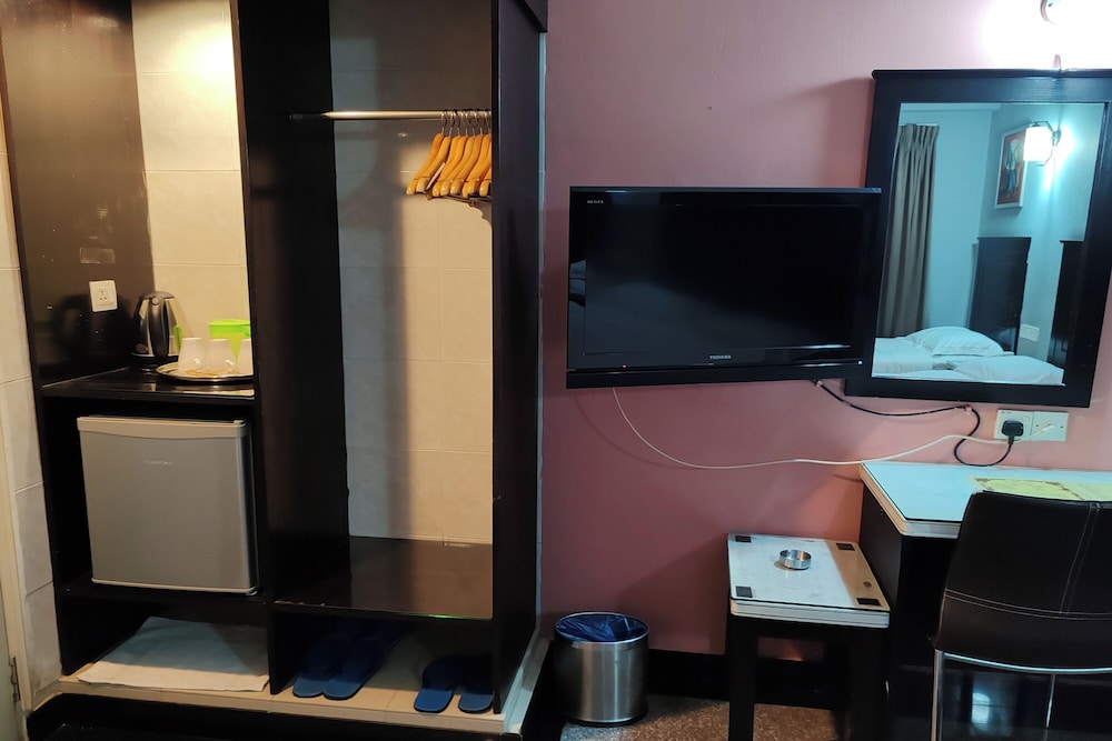 Hotel Sri Puchong 35/43