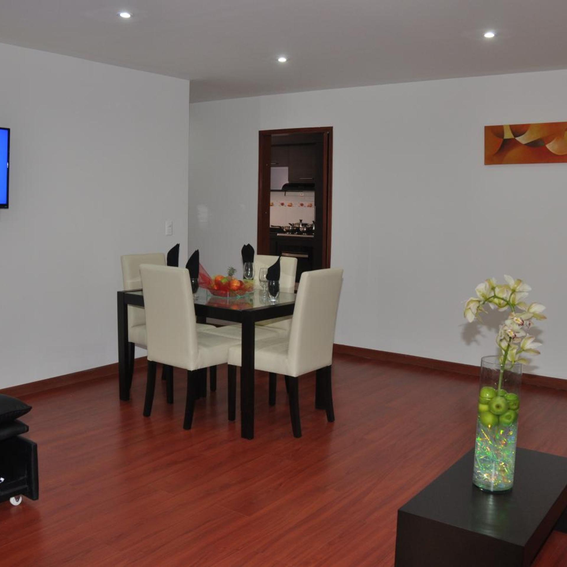 Apartasuites Plaza Modelia 28/40