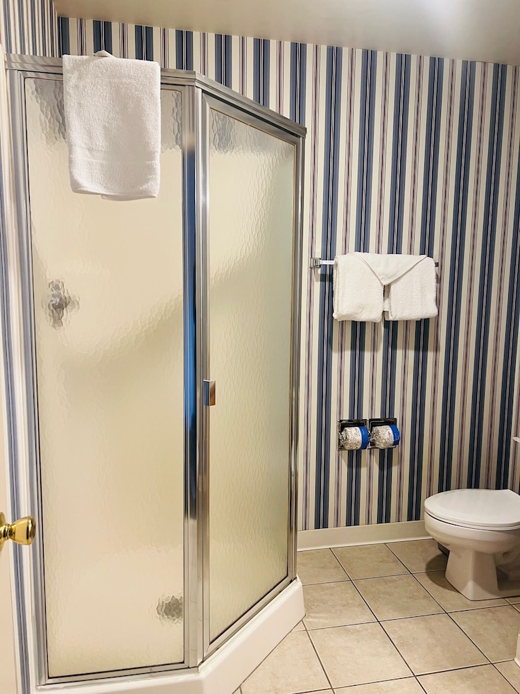 Americas Best Value Inn Sandpoint 49/49