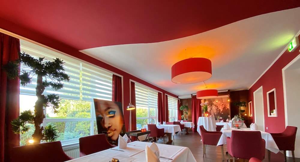 Parkhotel Bielefeld 36/43