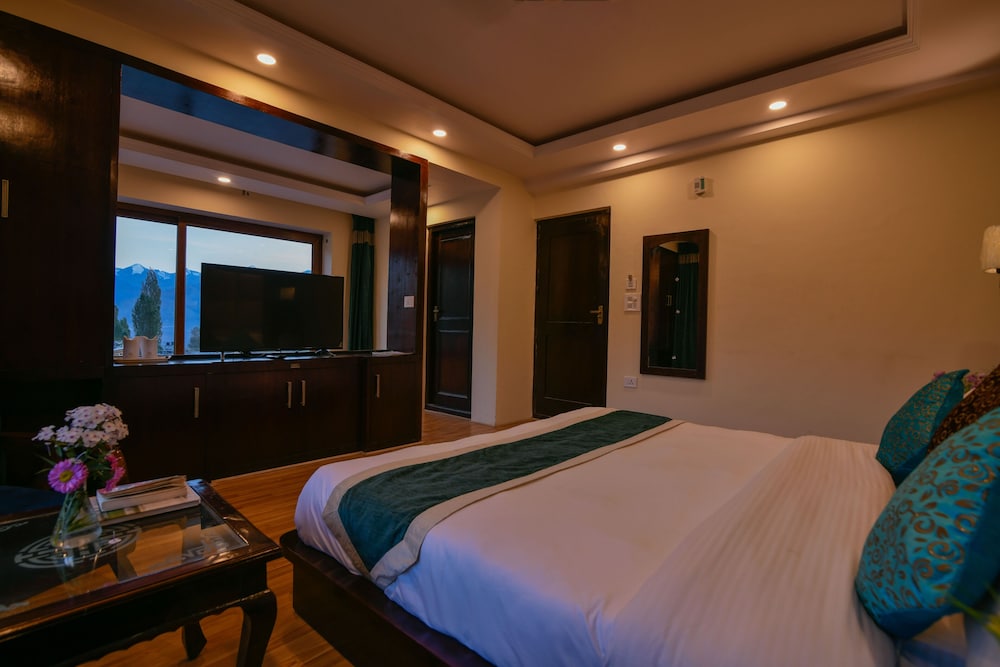 Hotel Ladakh Inn 11/19
