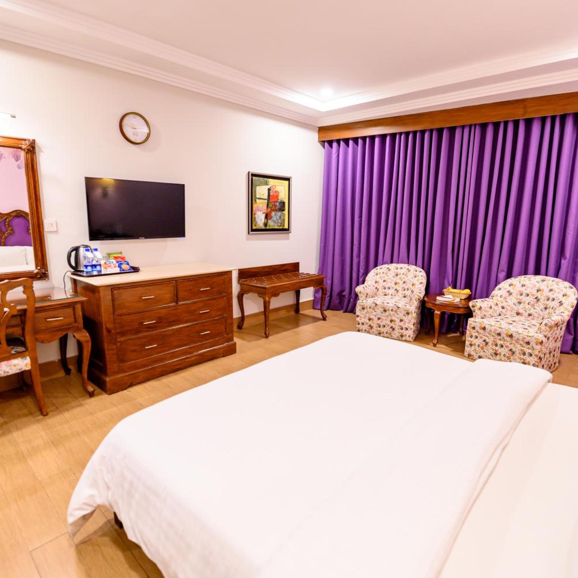Hotel One Sargodha 6/27
