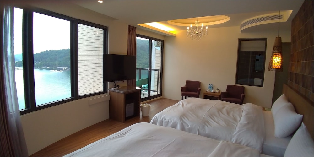 Miracolo View Hotel 5/50