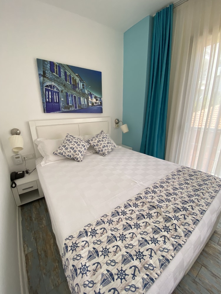 Larimar Boutique Hotel 9/50