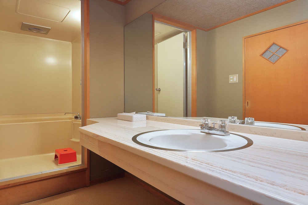 Hotel Sunshine Kinugawa 69/70