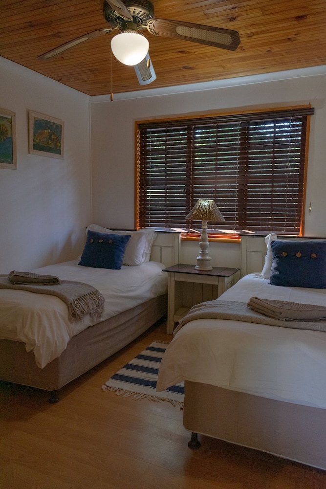 Areena Riverside Resort 10/43