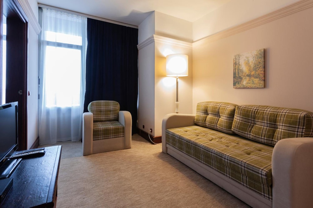 Garni Hotel Jugoslavija 43/62