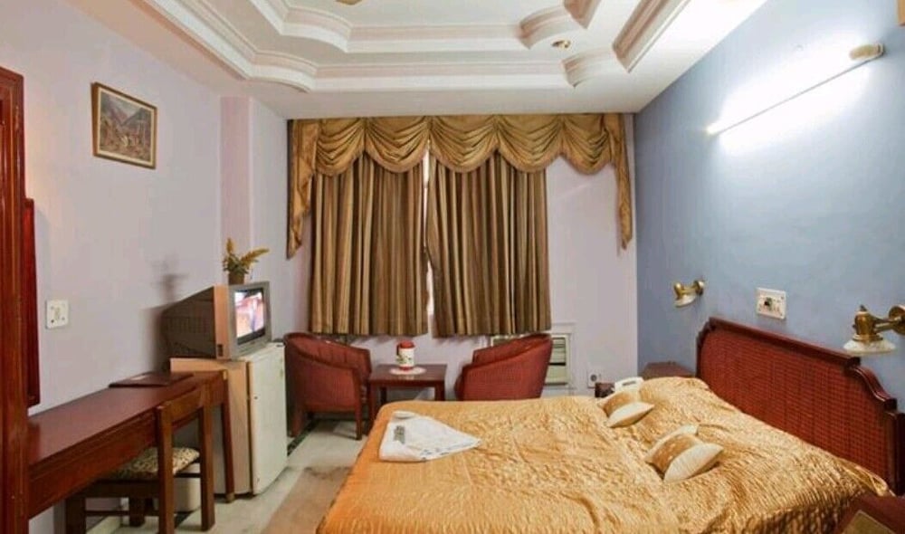 HOTEL CLASSIC 15/34