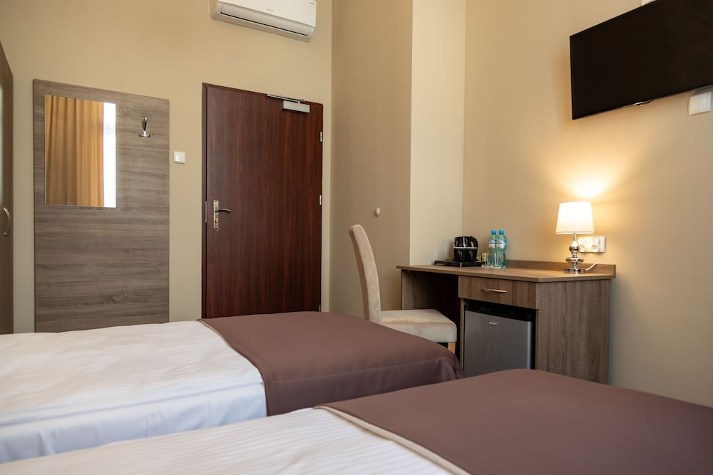 Hotel Maximum 23/50