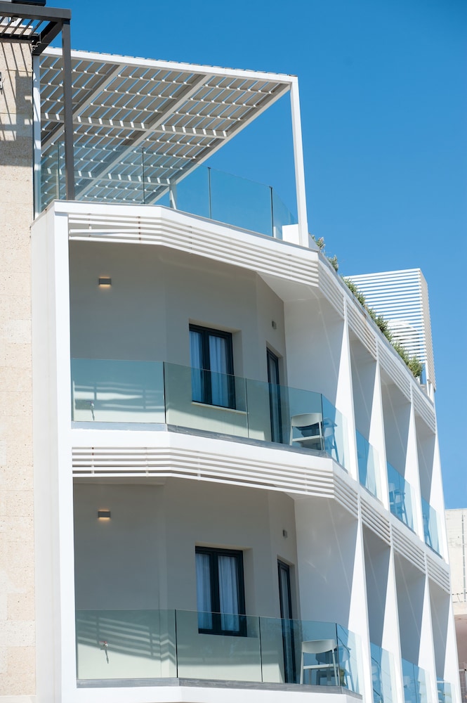 Seasabelle Hotel 3/47
