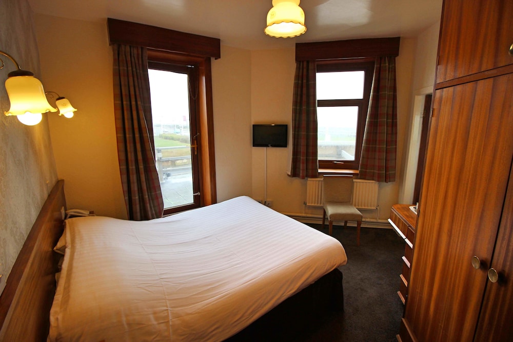 Headlands Hotel 15/50