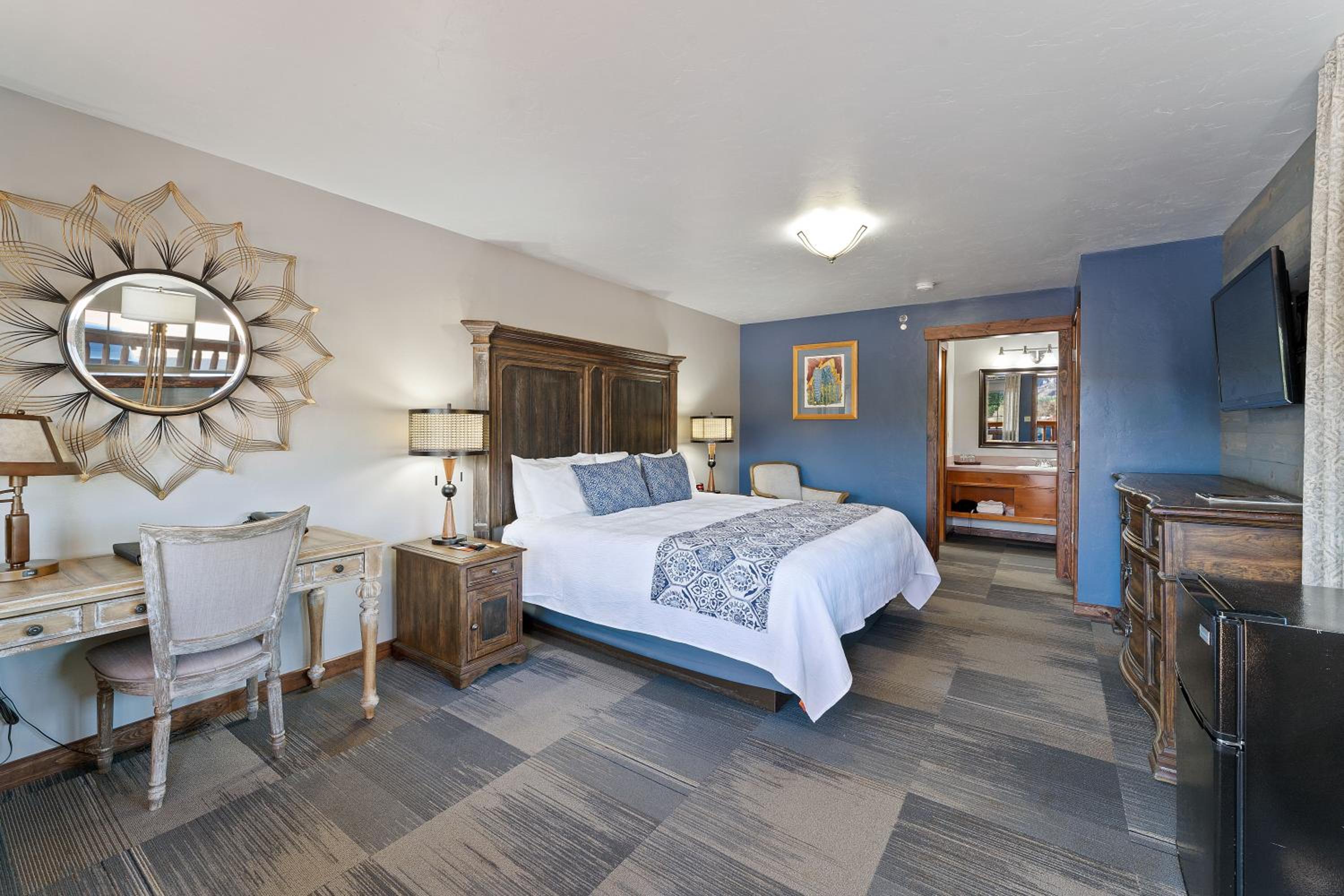 غرفة بسرير كينج، Desert Rose Resort & Cabins 2/7