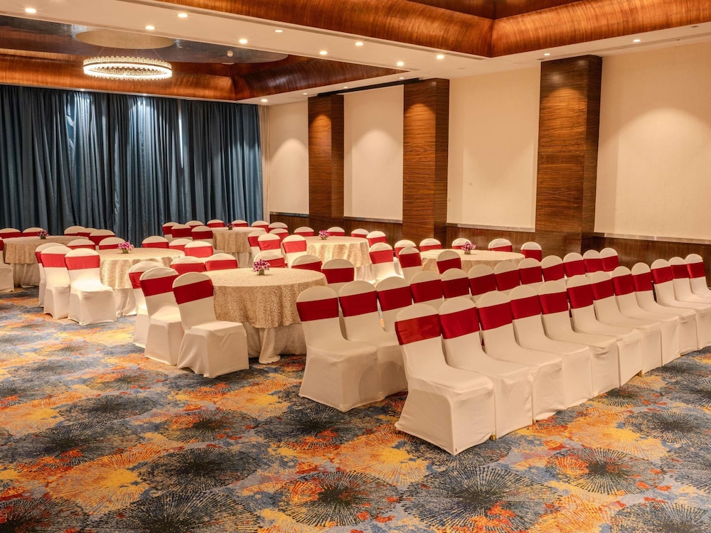 Novotel Mumbai Juhu Beach 60/69