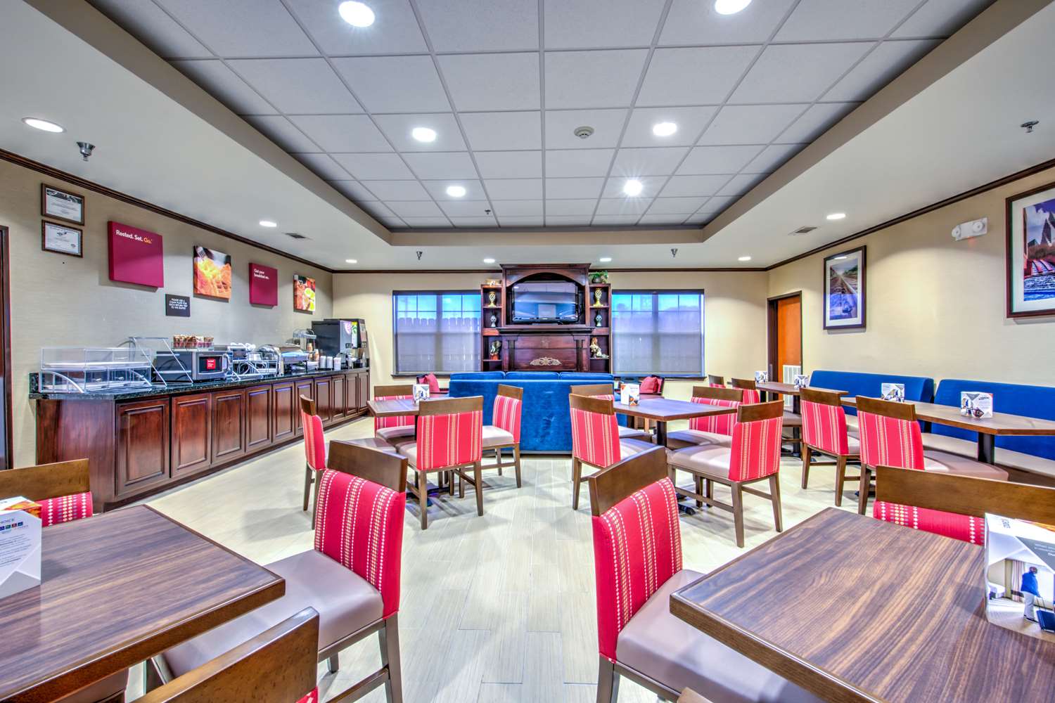 Comfort Suites Tomball Medical Center, TX 46/57
