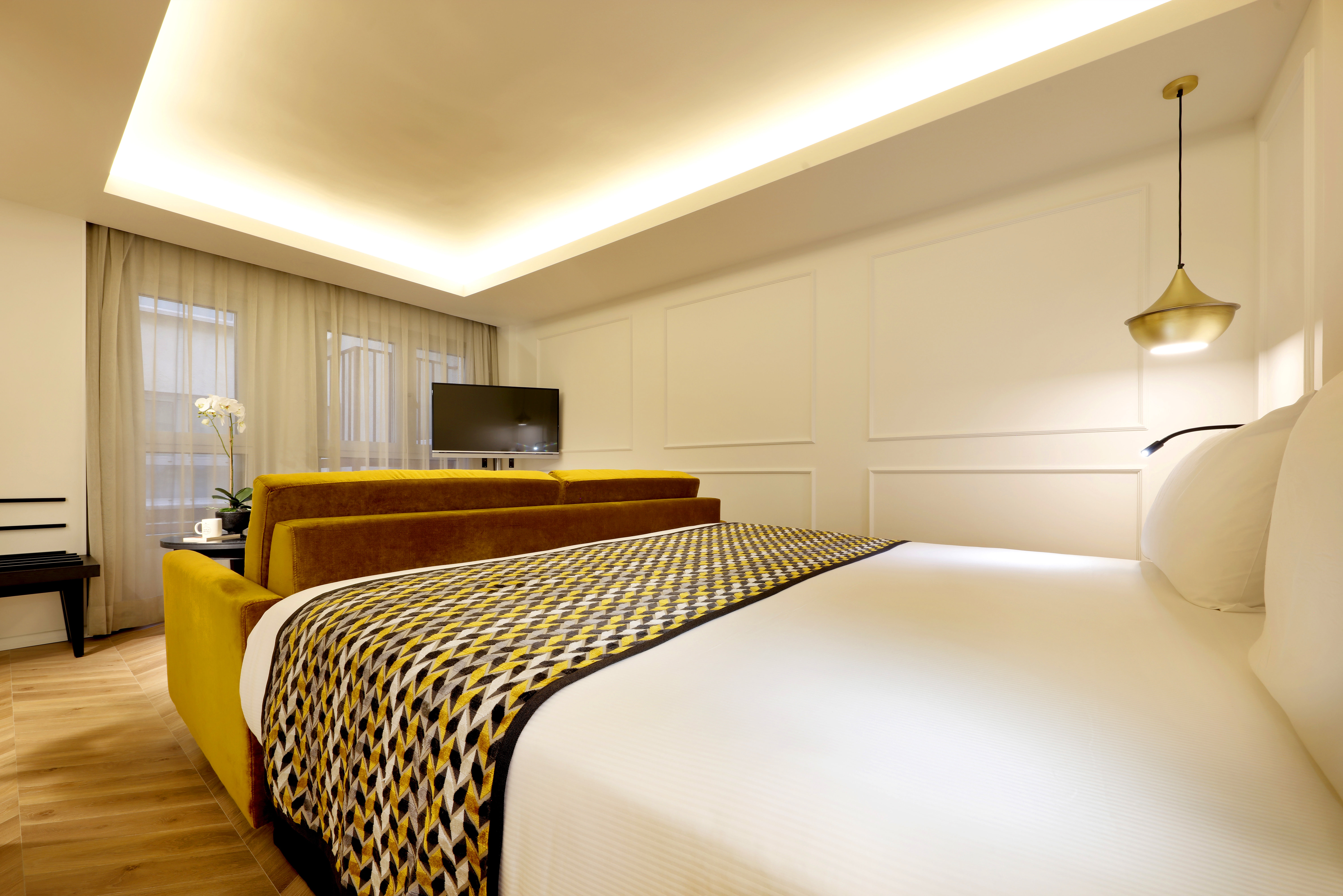 Eurostars Madrid Gran Via 32/84