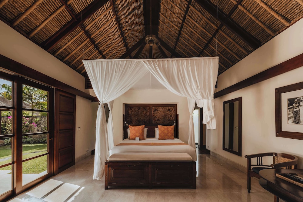 2 Bedrooms, Pool, Deluxe, Villa, King and Twin Beds