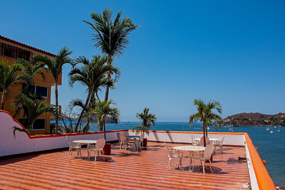 Casa Sun And Moon Hotel 8/80
