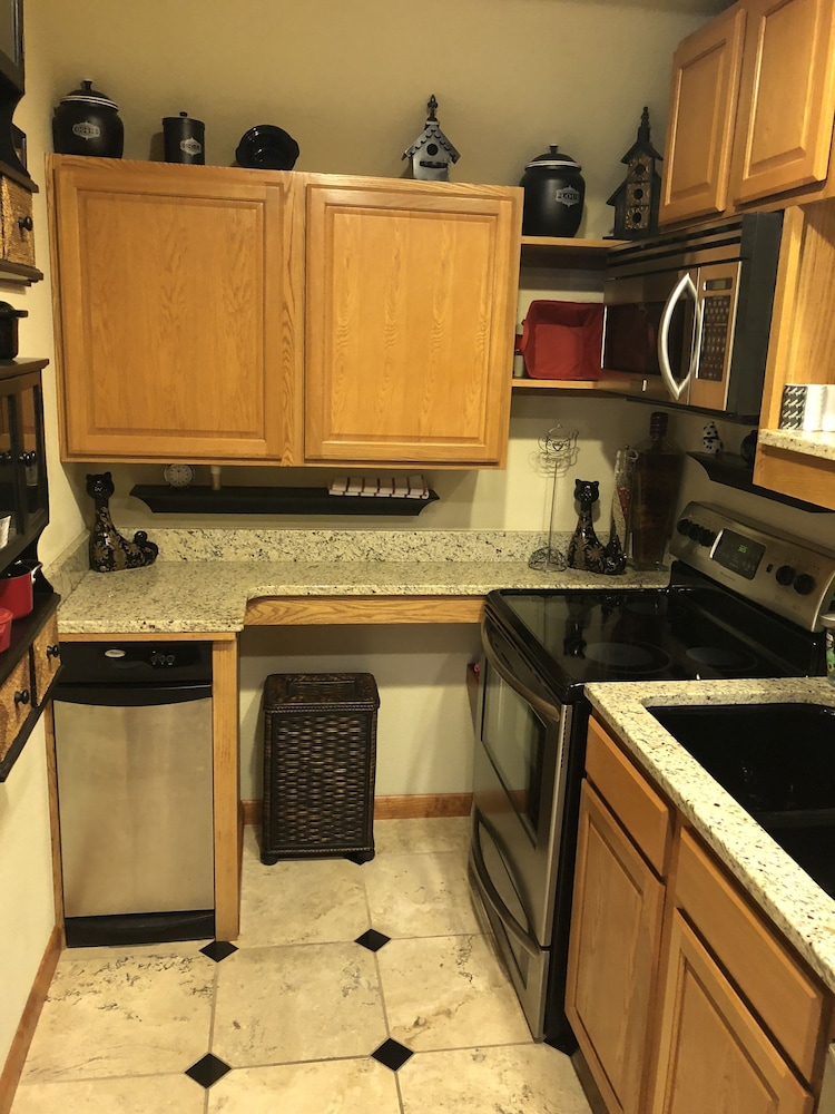 All Seasons Inn Eureka Springs 11/50