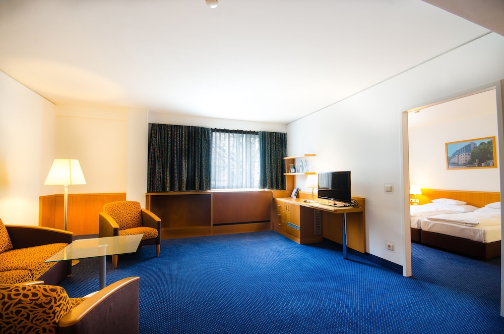 Hotel Strudlhof 31/68