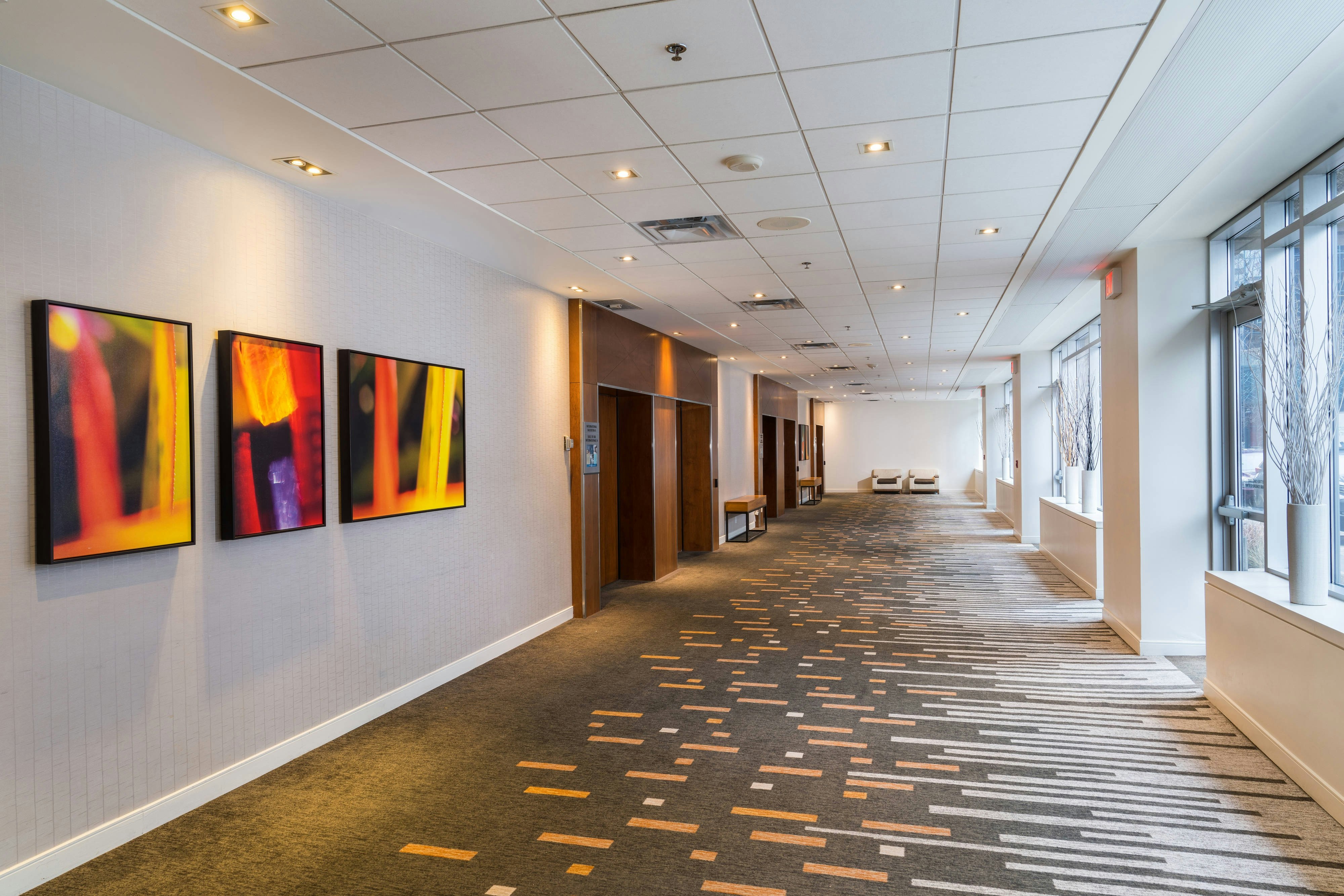 Delta Hotels Ottawa City Centre 58/60