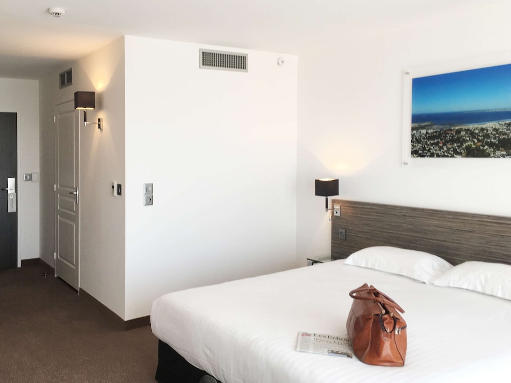 Golden Tulip La Baule 11/79