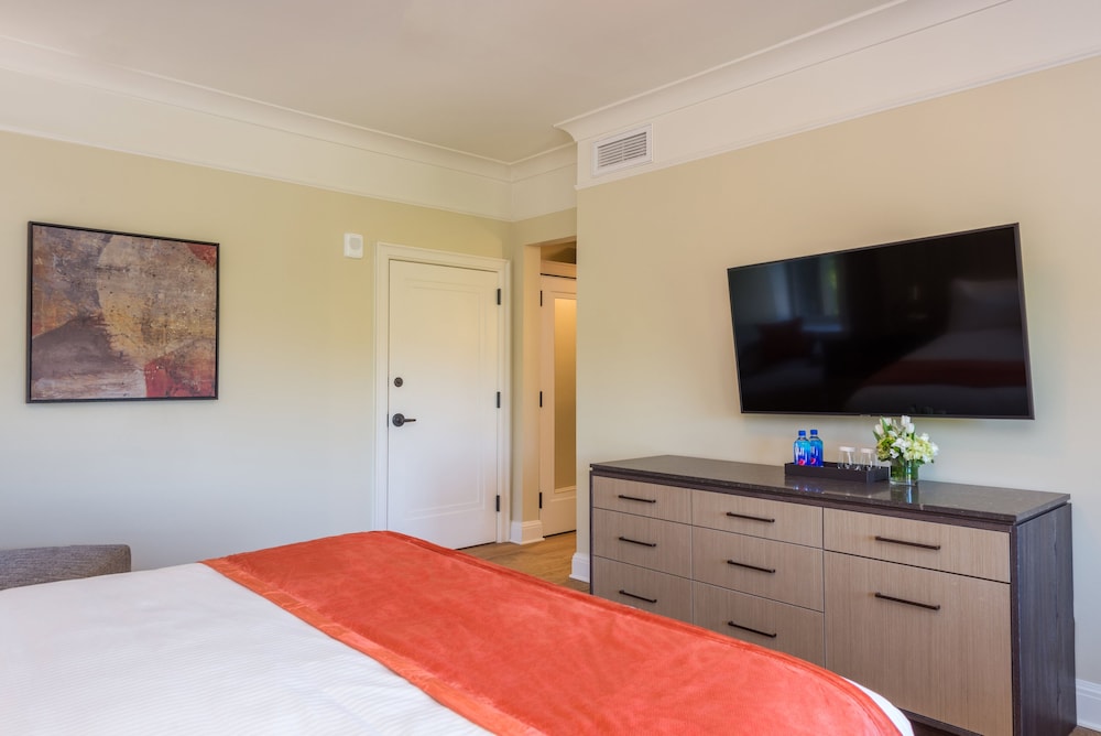 The Abbey Inn & Spa 5/56