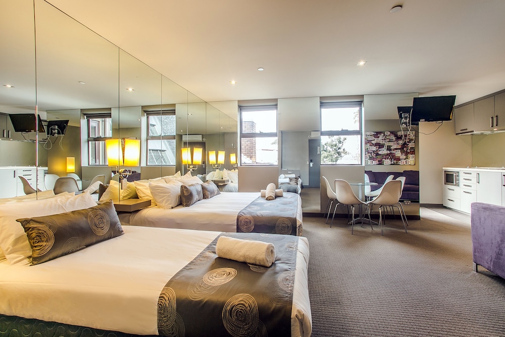 Comfy Kew Apartments 23/29