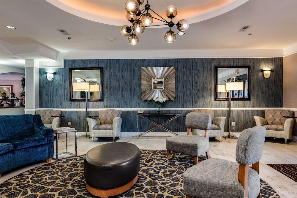 Spark by Hilton Savannah Airport 31/46