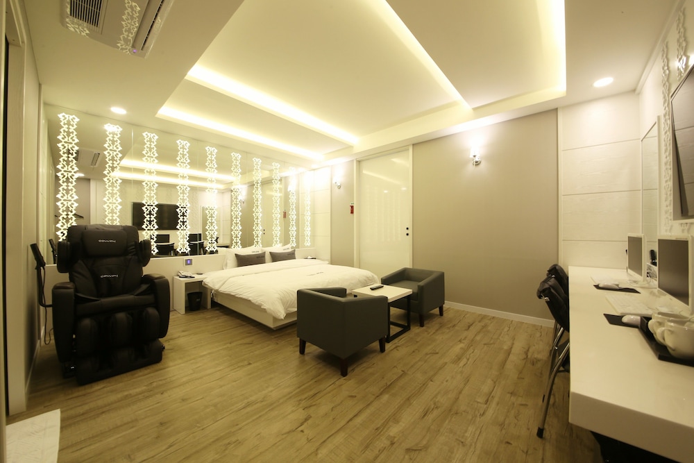 Premium Ava Hotel Sasang 16/50