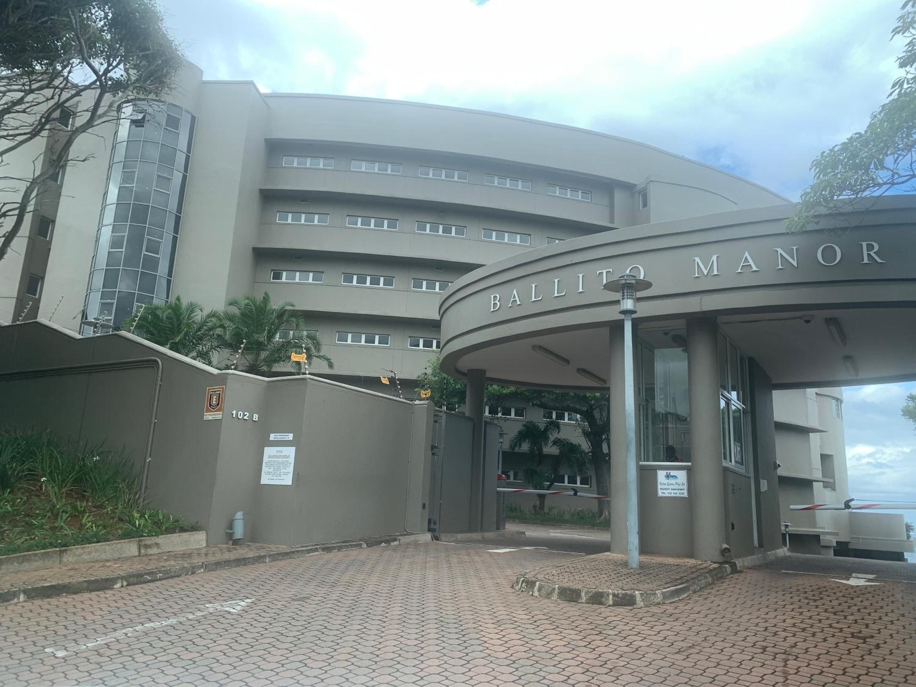 305 Manor Gardens 1/58