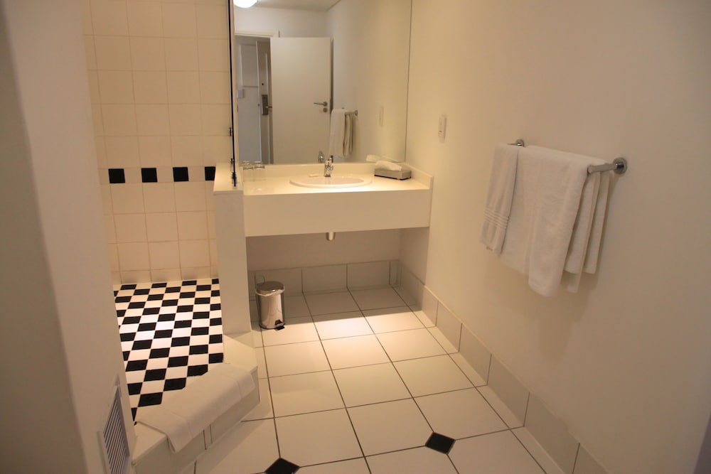 The New Tulbagh Hotel 28/29