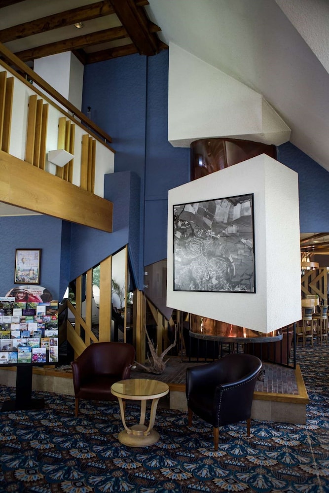 HOSTELLERIE D'AUSSOIS 41/62