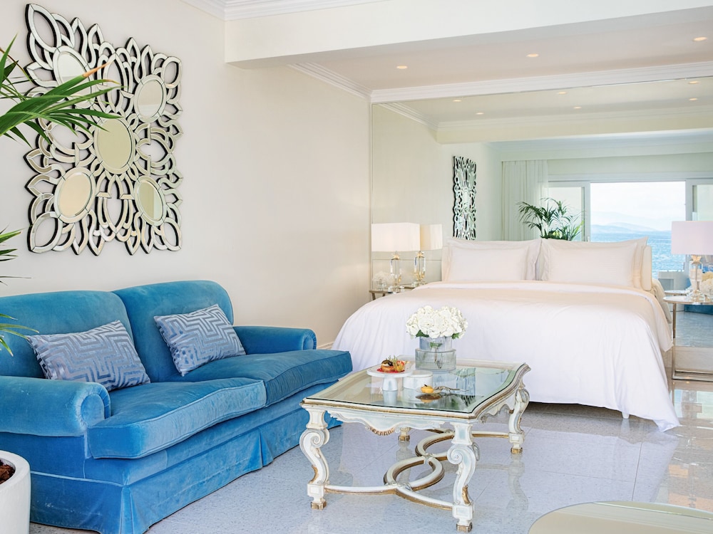 Corfu Imperial, A Resort to Live 56/74