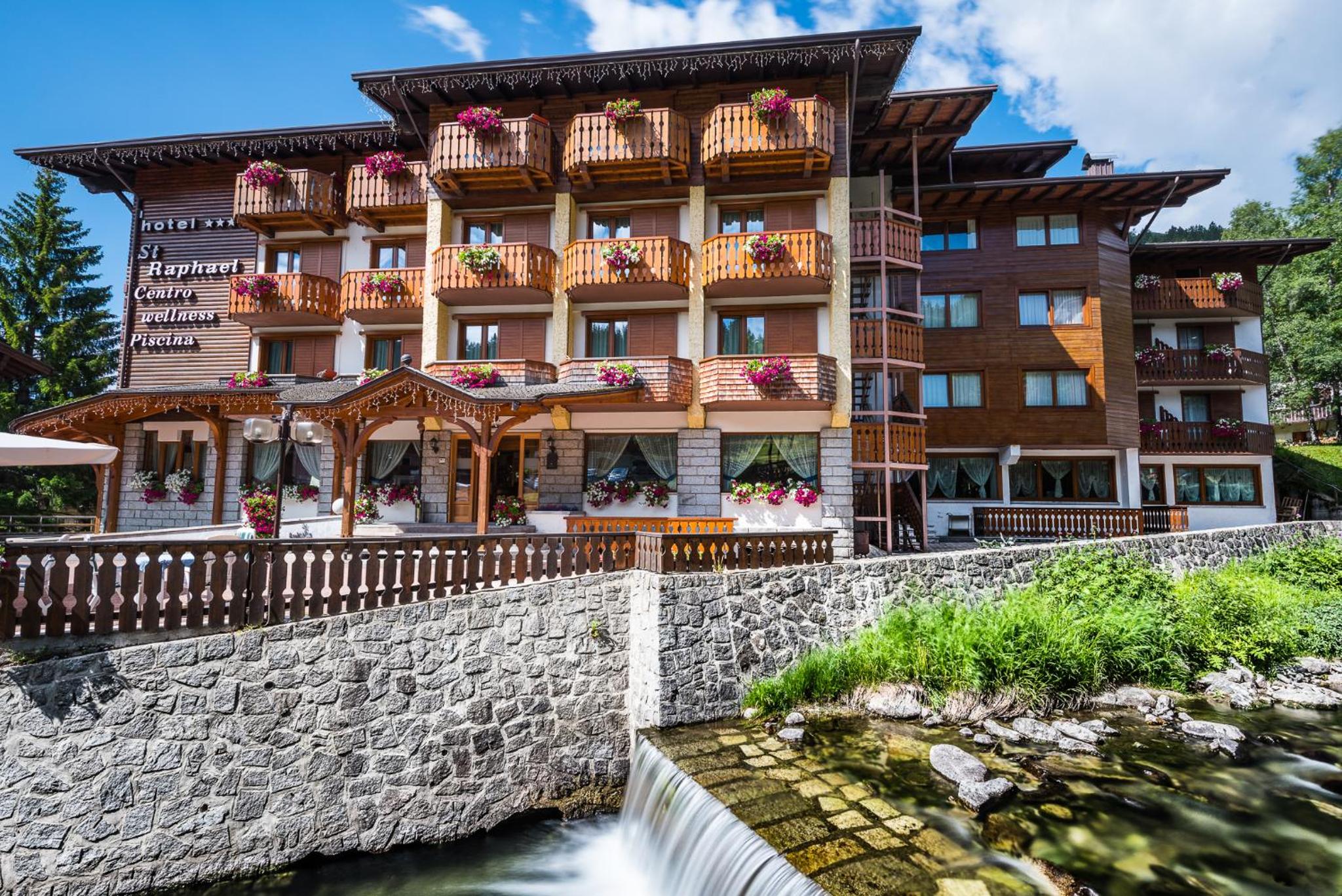 Hotel St. Raphael 2/53