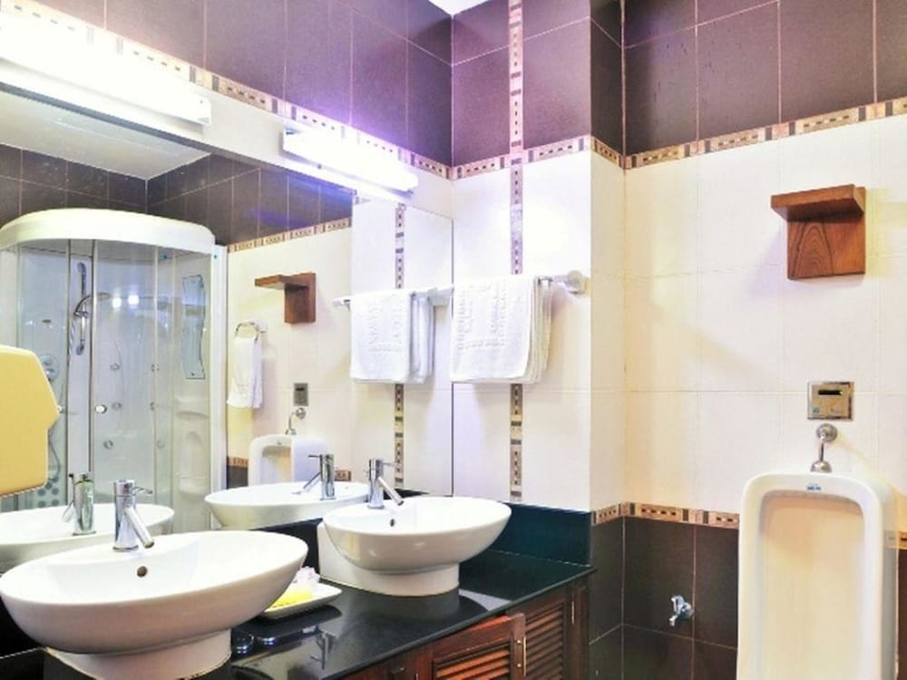 Ky Hoa Hotel Saigon 14/56