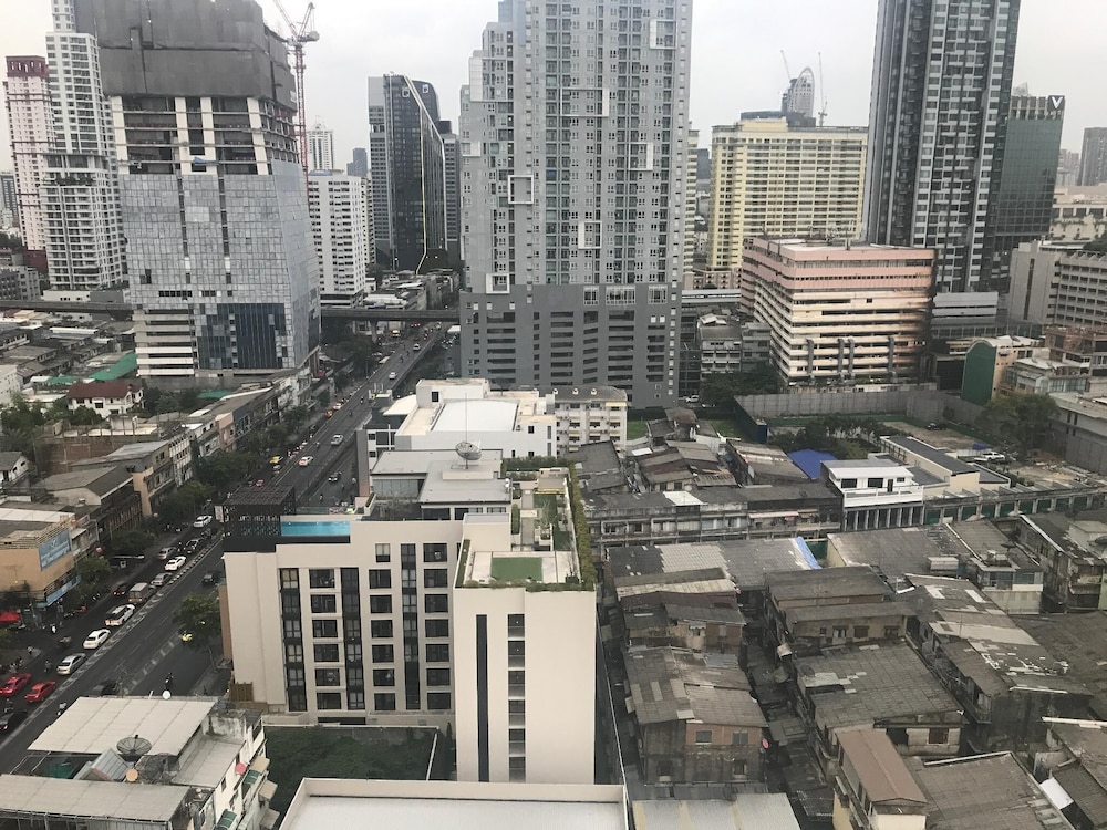 BANGKOK CITY HOTEL 22/24