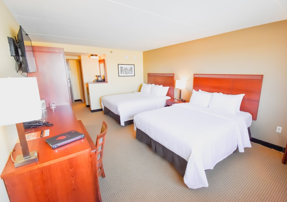 Canad Inns Destination Center Grand Forks 10/46