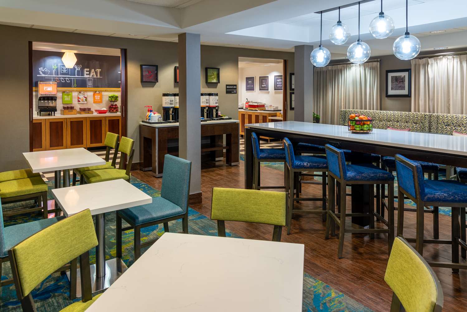 restaurant cafeteria